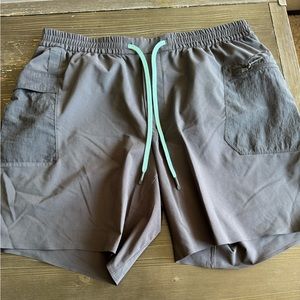 Lululemon Hiking Shorts - XL